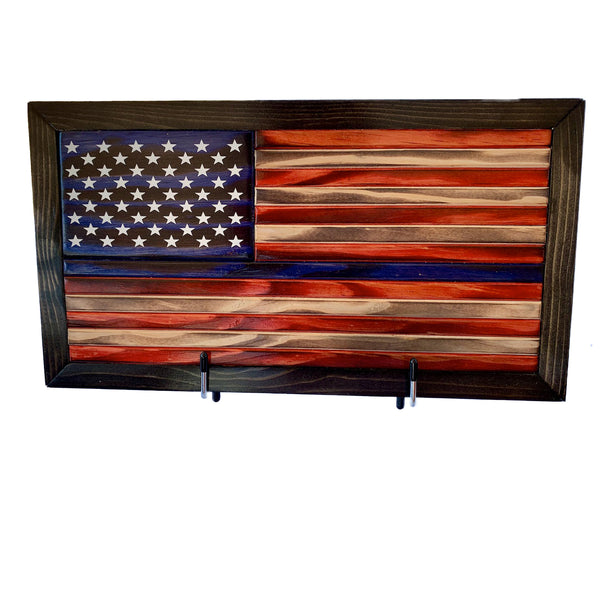 Tabletop Flag - Pine