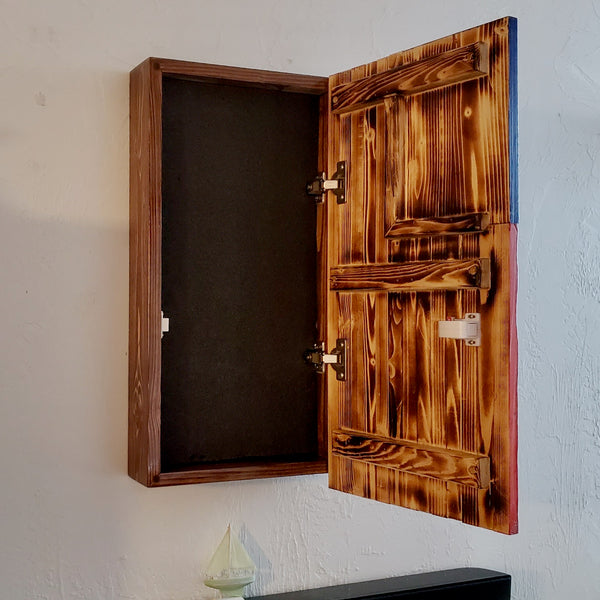 Medium Flag Concealment Cabinet - One Compartment